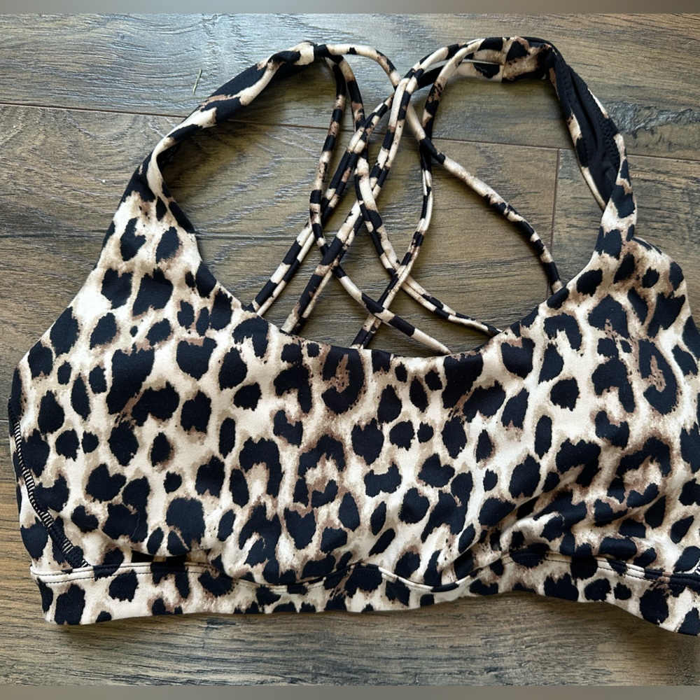 Victoria’s Secret Sports Bra leopard print